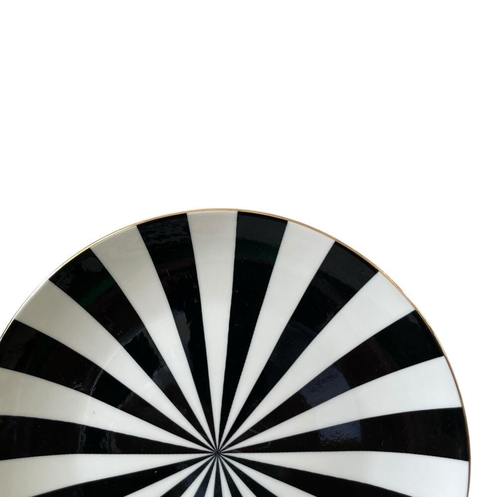 Christian Siriano Salad Plates 8in Porcelain Set of 4 Black White Candy Stripe - Picture 3 of 12